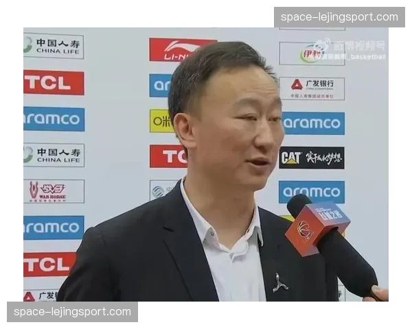 赛后发布会，刘维伟感谢青岛球迷，坦言球队已拼尽全力